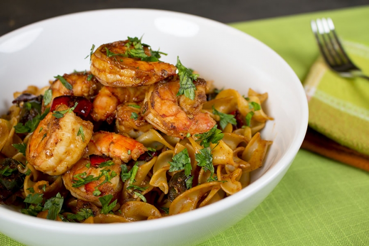 Shrimp and Egg Noodles with Spicy Garlic Chili Sauce - Peppers of Key West