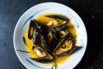 Mussels in Coconut Sauce